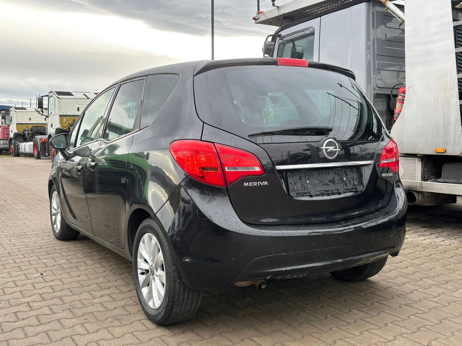Opel Meriva / 1.3D / 95 HP / ECOFLEX / EURO 5 / - изображение 3