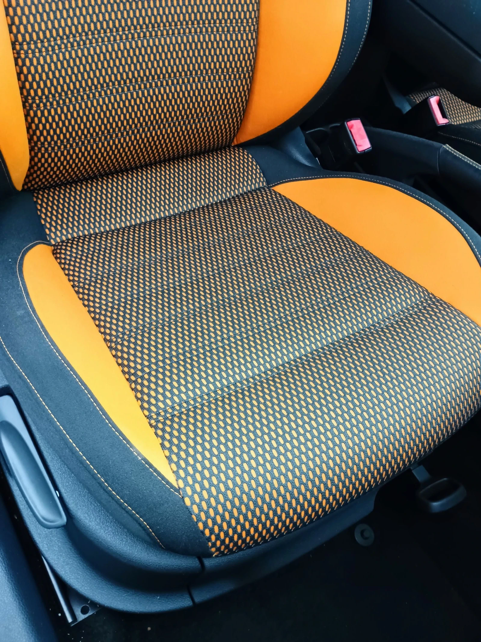 VW Polo * CROSS POLO * 1.6TDI 90ps * 97000km * УНИКАТ *  - изображение 9