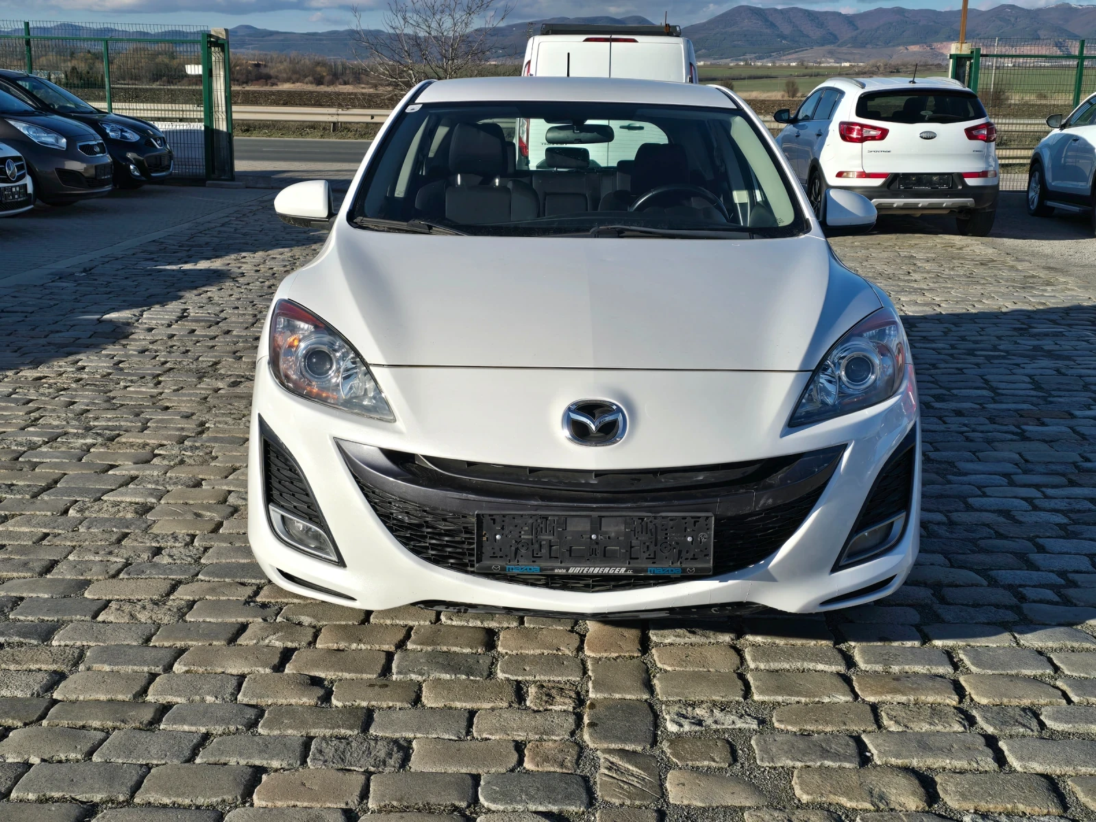 Mazda 3 1.6i 105кс 2011 ЕВРО 5 БЯЛА ПЕРЛА - изображение 2