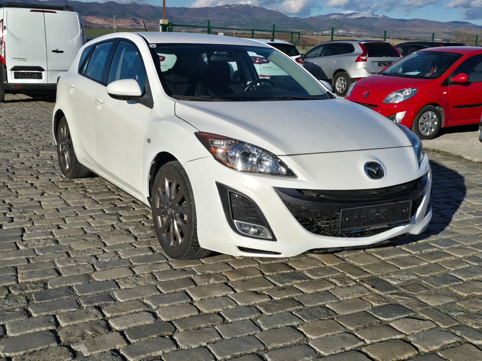 Mazda 3 1.6i 105кс 2011 ЕВРО 5 БЯЛА ПЕРЛА - изображение 3