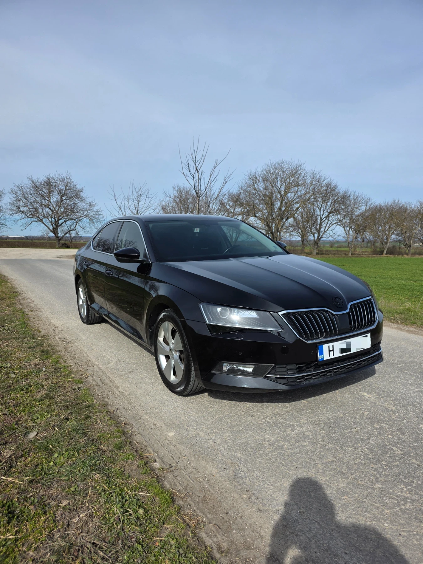 Skoda Superb 2.0 TDI, снимка 3 - Автомобили и джипове - 53768061