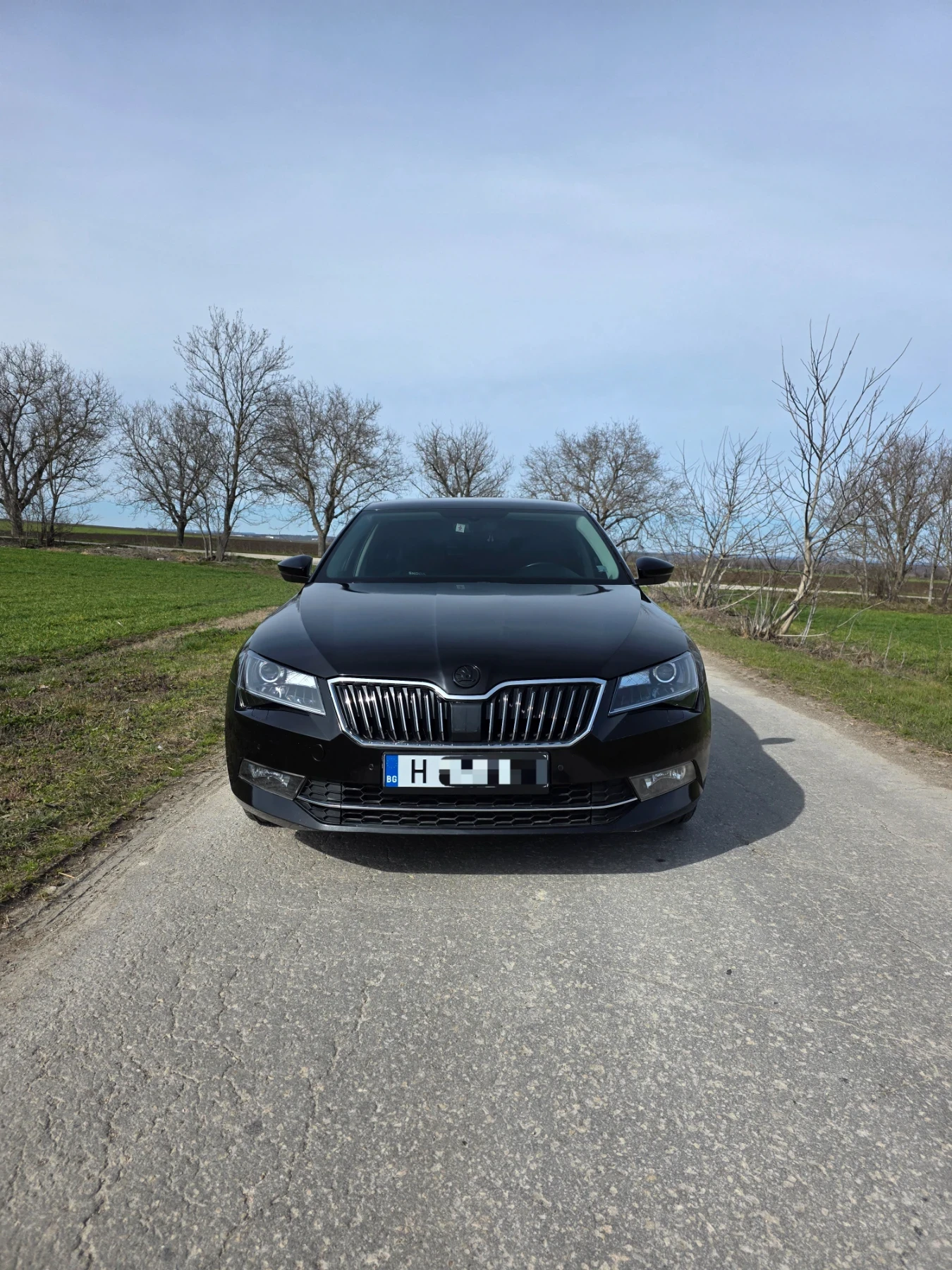 Skoda Superb 2.0 TDI, снимка 2 - Автомобили и джипове - 53768061