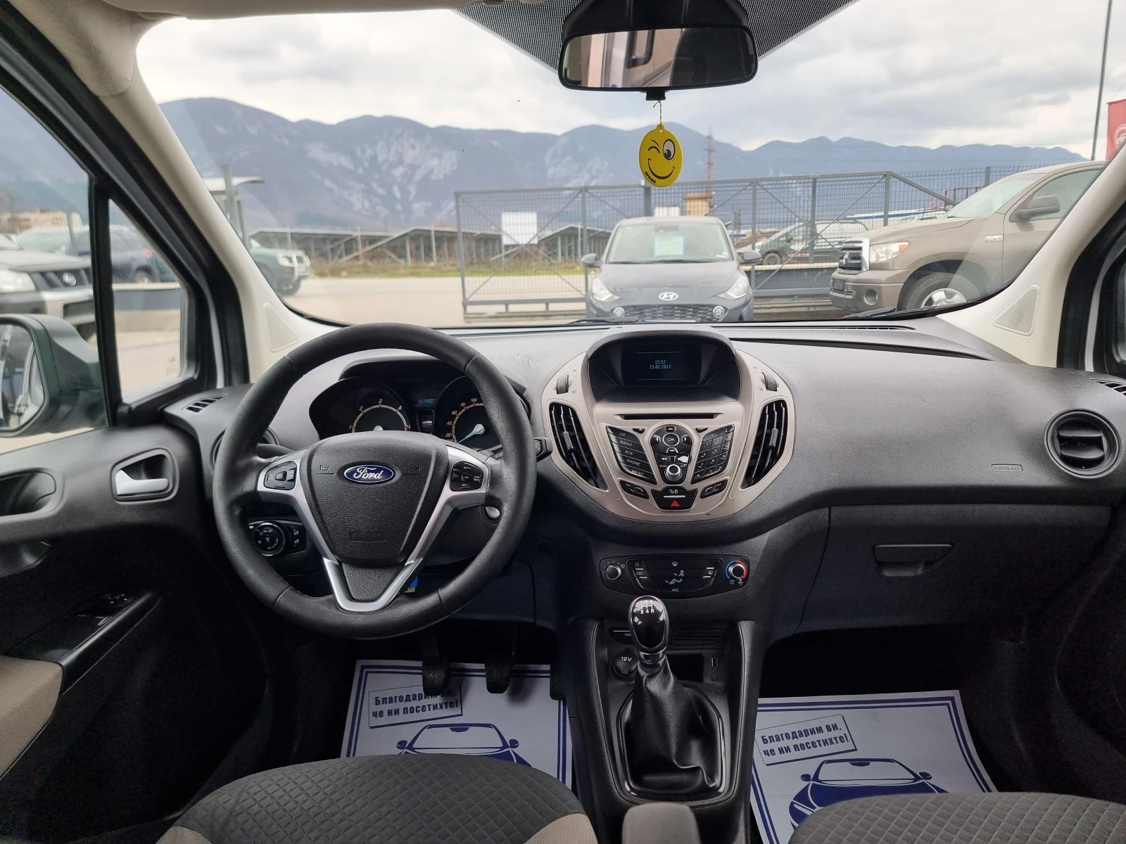 Ford Tourneo Connect 1.5 TDCI, снимка 12 - Автомобили и джипове - 53902707