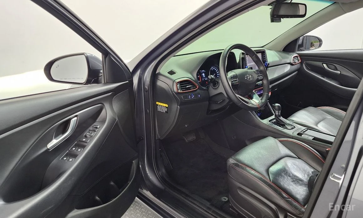 Hyundai I30, снимка 11 - Автомобили и джипове - 54039369