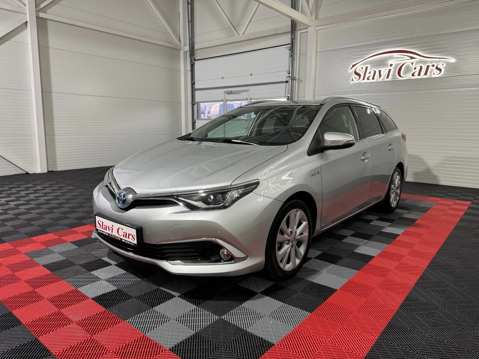 Toyota Auris TOURING * 1.8 HYBRID * ACTIVE CVT * KEYLESS | Mobile.bg � ����������� 3