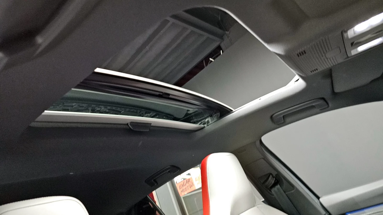 VW Golf 2024* GTI* HEAD-UP* RECARO* 16565KM* КРАЙНА ЦЕНА, снимка 13 - Автомобили и джипове - 54378826