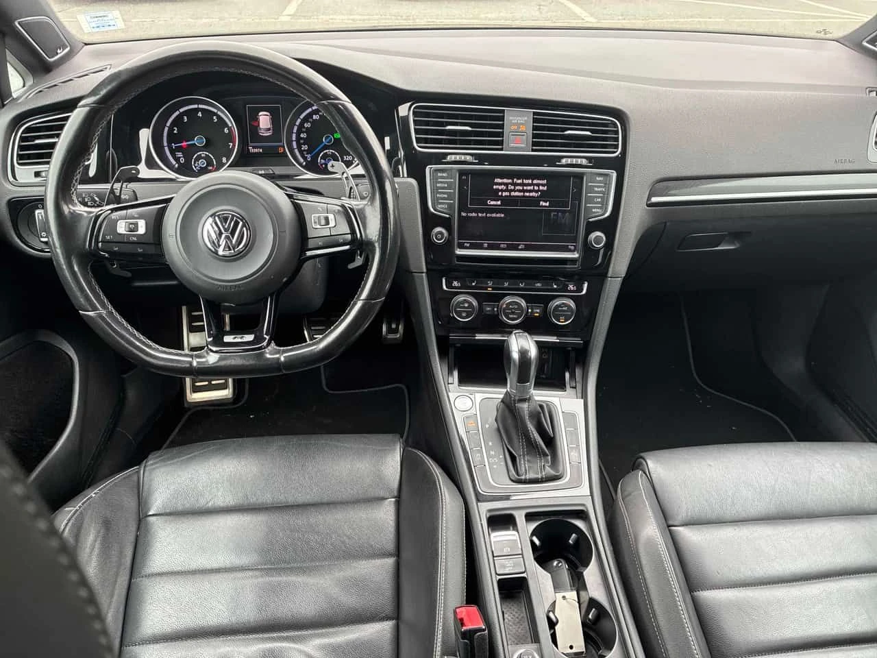 VW Golf R| DSG| ОТ ПРЕДСТАВИТЕЛСТВО НА VOLKSWAGEN| КЛИП| , снимка 10 - Автомобили и джипове - 54419038