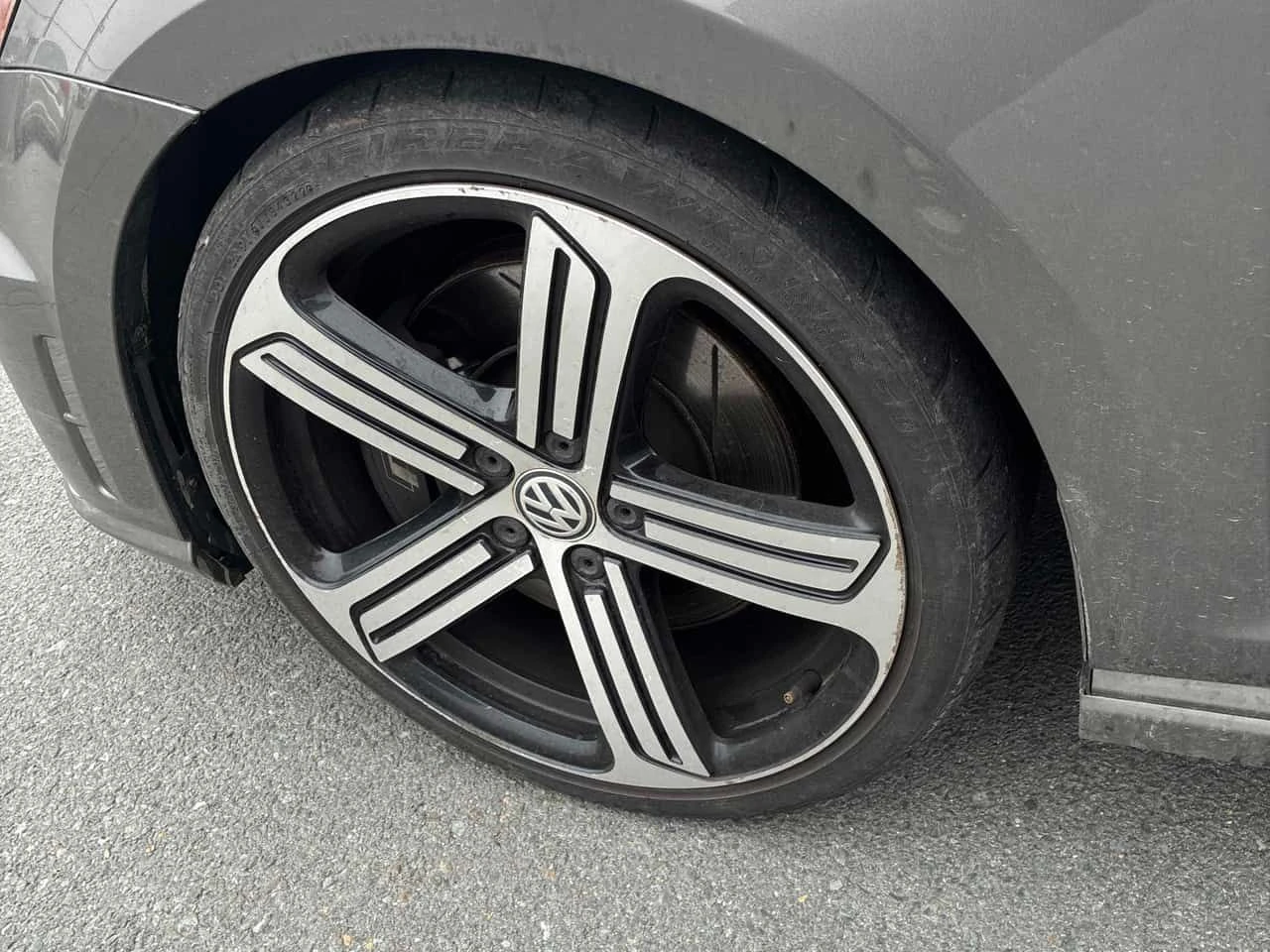 VW Golf R| DSG| ОТ ПРЕДСТАВИТЕЛСТВО НА VOLKSWAGEN| КЛИП| , снимка 7 - Автомобили и джипове - 54419038