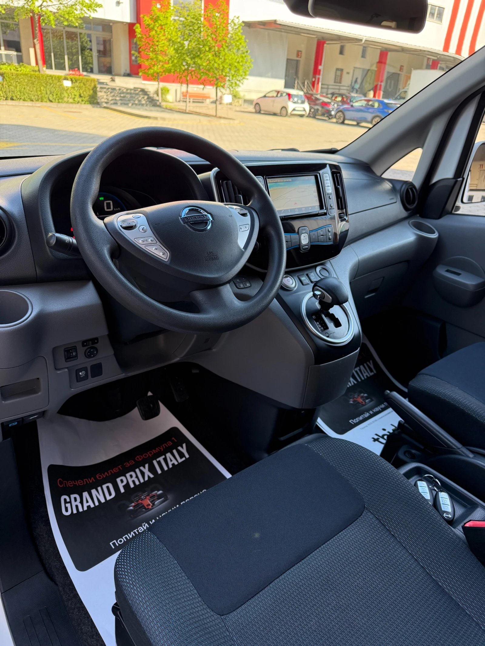 Nissan e-NV200 * ПЪТНИЧЕСКИ* 41KW* ЕЛЕКТРИЧЕСКИ* , снимка 12 - Автомобили и джипове - 54441429