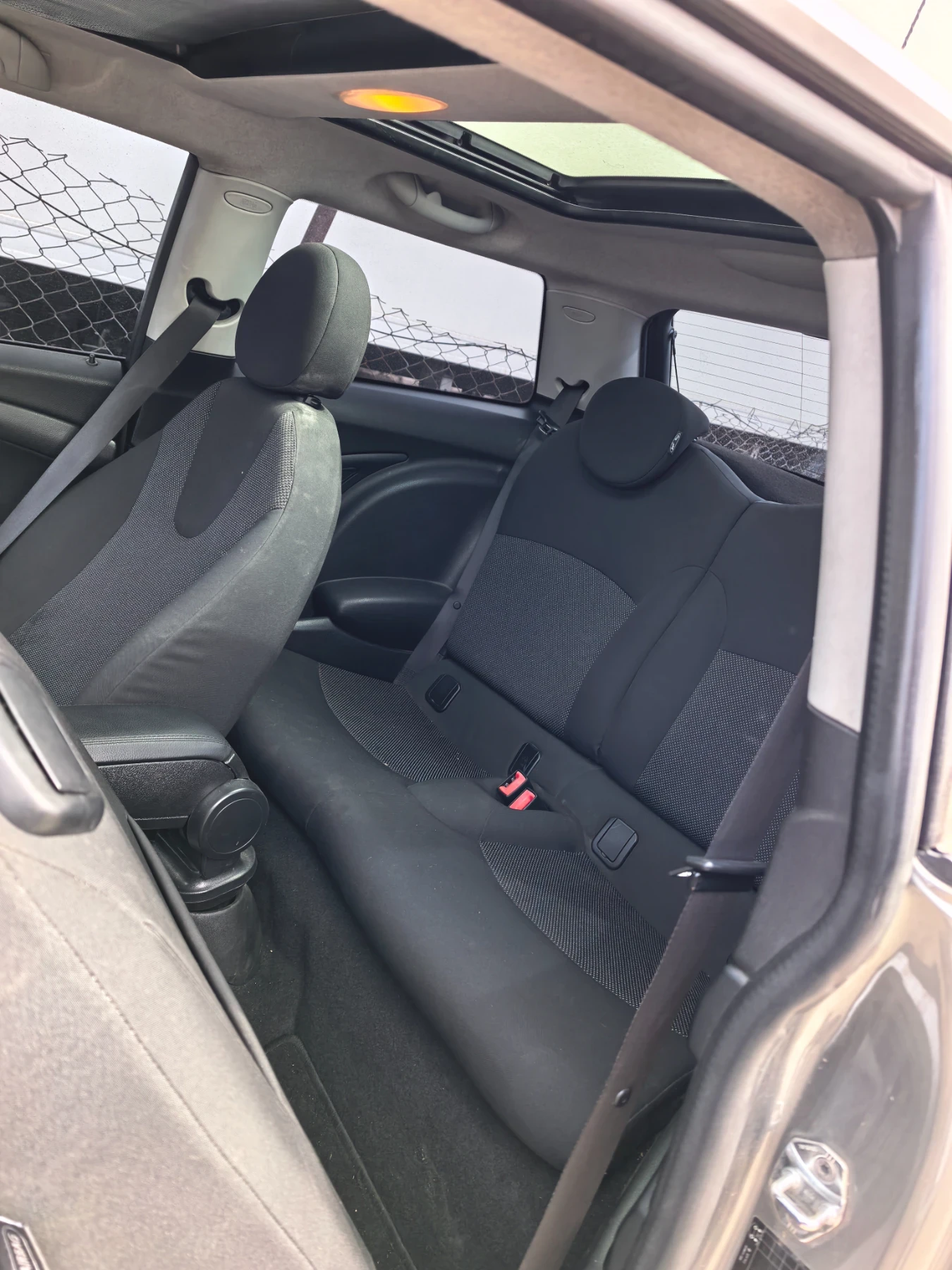 Mini Cooper 1.4-75 �.� ���/������ | Mobile.bg � ����������� 9