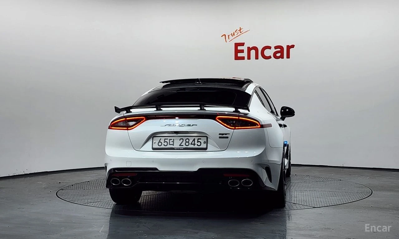 Kia Stinger 2.0* TURBO* AWD* PLATINUM* LEXICON, снимка 2 - Автомобили и джипове - 54832280