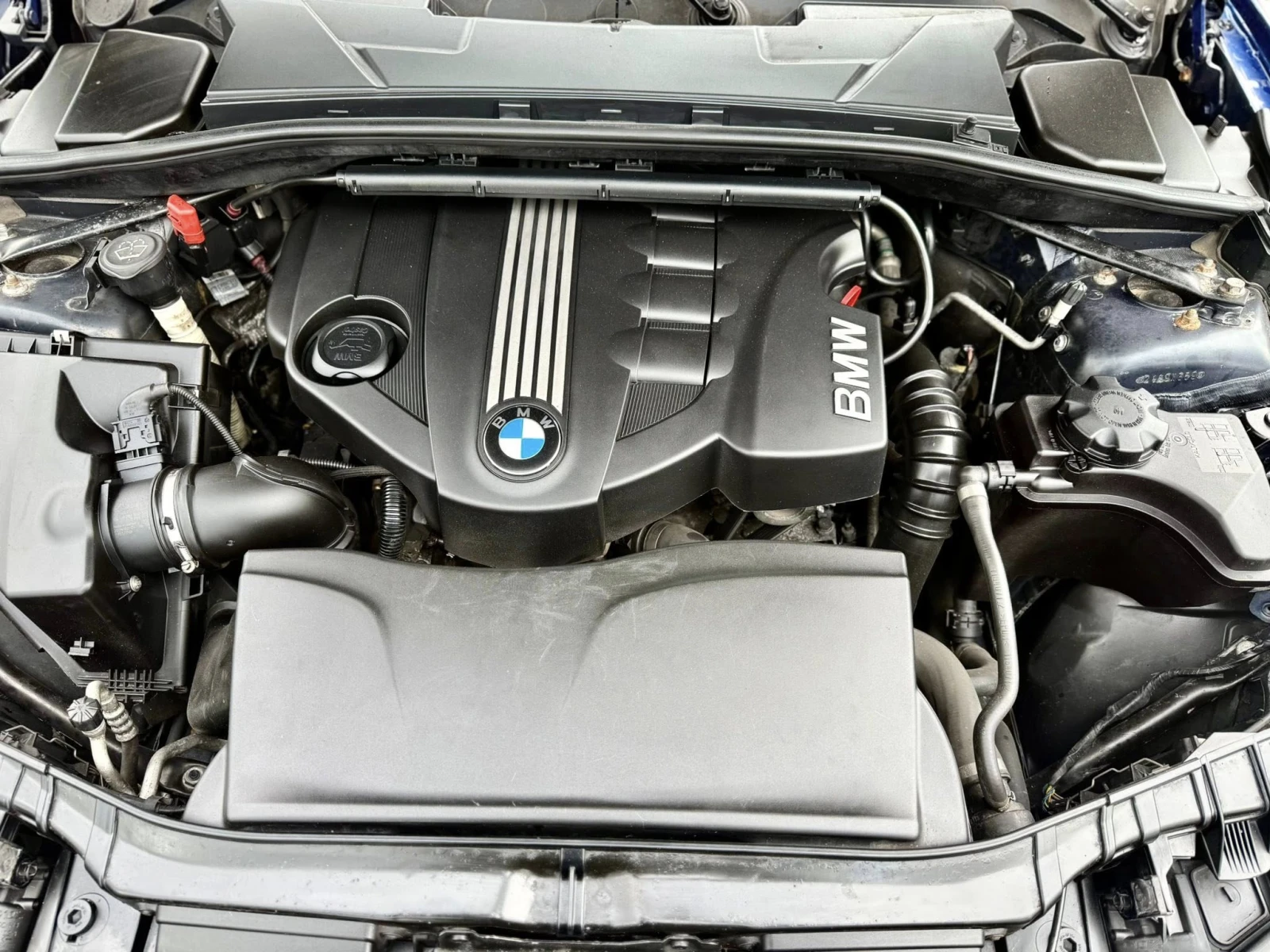 BMW 120 2.0 M-PACK АВТОМАТИК, снимка 14 - Автомобили и джипове - 54909223