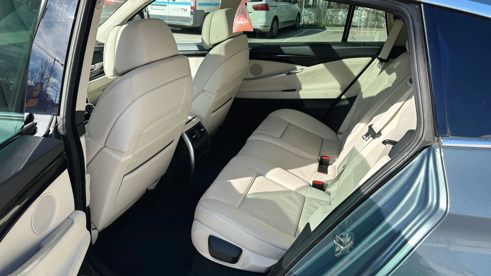 BMW 5 Gran Turismo 530d F07 , снимка 10 - Автомобили и джипове - 55135718