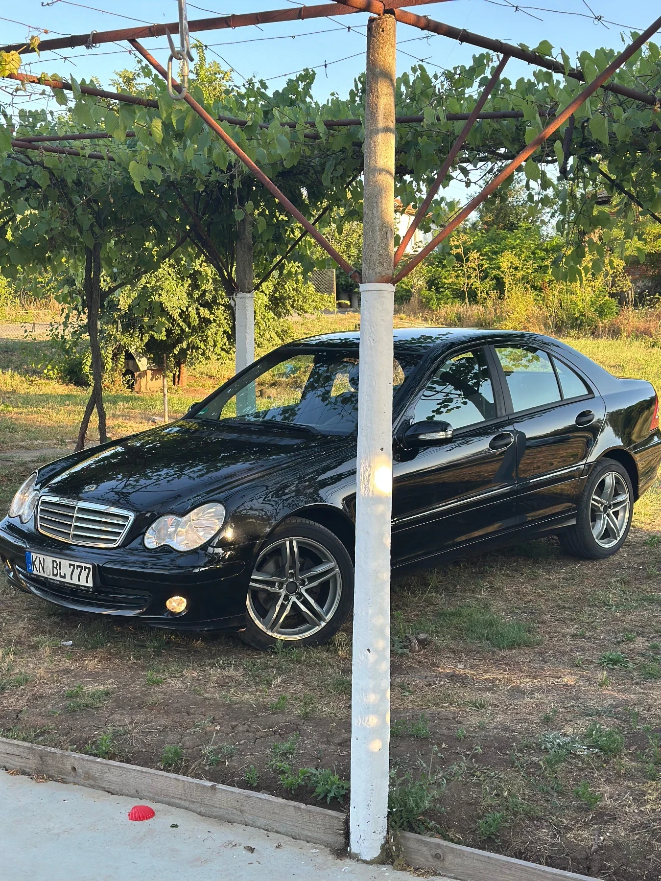 Mercedes-Benz C 200, снимка 12 - Автомобили и джипове - 55175742