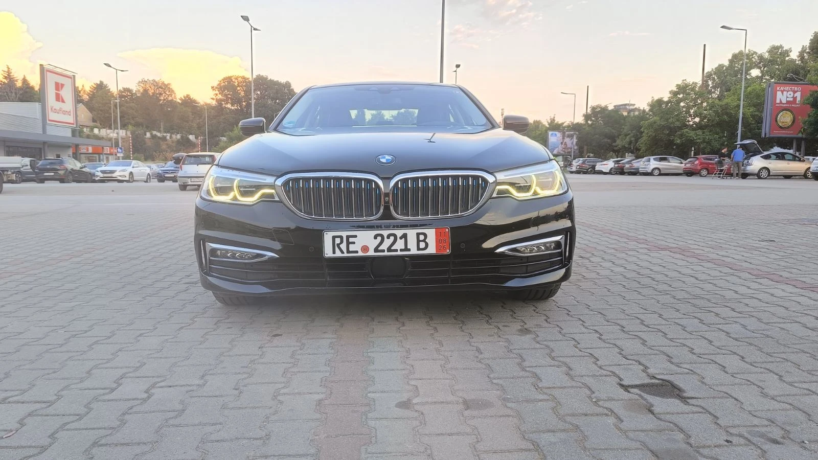 BMW 530E IPERFORMANCE, снимка 3 - Автомобили и джипове - 55335678