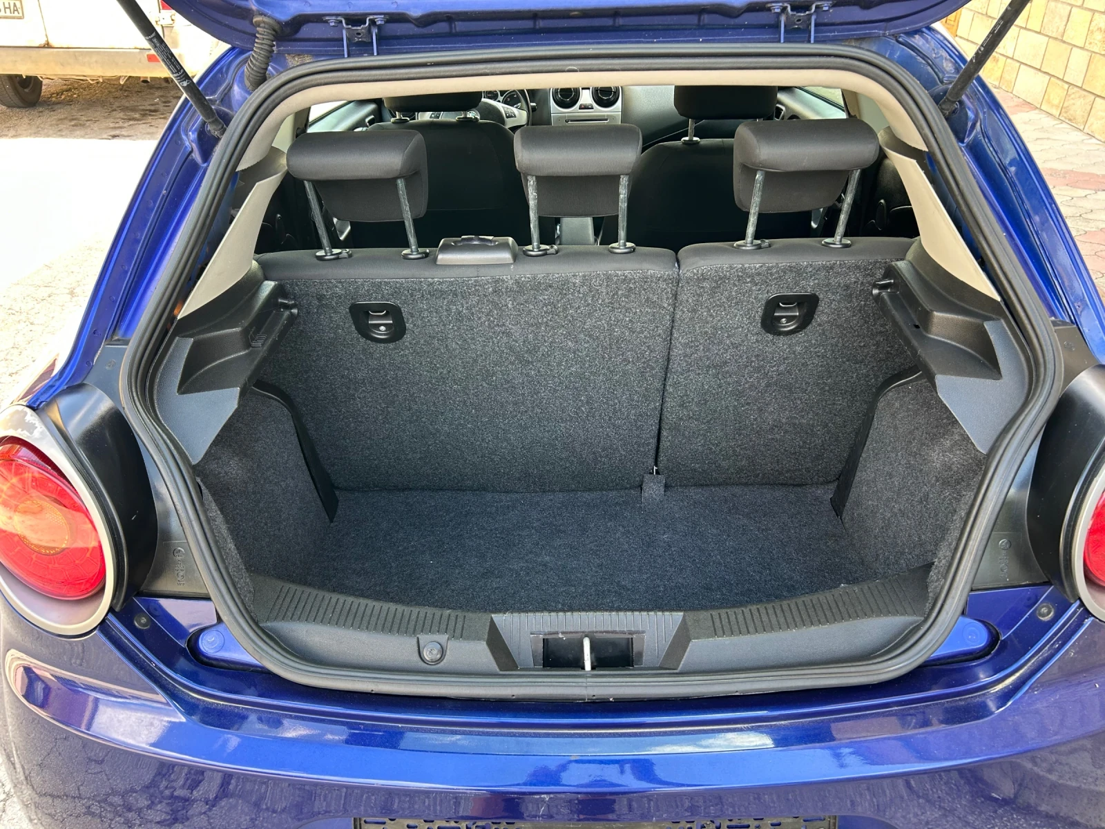 Alfa Romeo MiTo 1.3JTDm КЛИМАТРОНИК, снимка 13 - Автомобили и джипове - 55448510