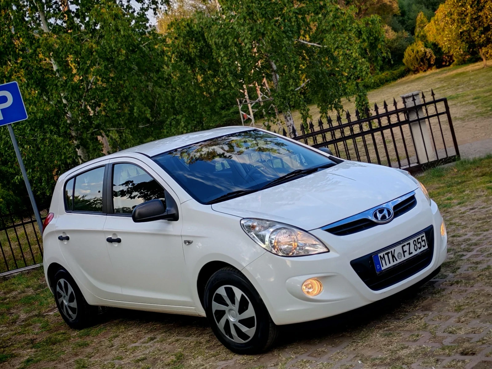 Hyundai I20 1.2I 16V(78)* КЛИМАТИК* НОВ ВНОС* 