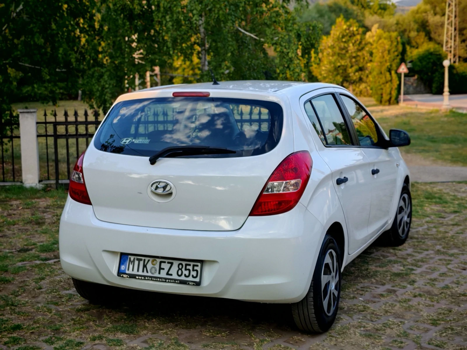 Hyundai I20 1.2I 16V(78)* КЛИМАТИК* НОВ ВНОС* , снимка 6 - Автомобили и джипове - 55754027