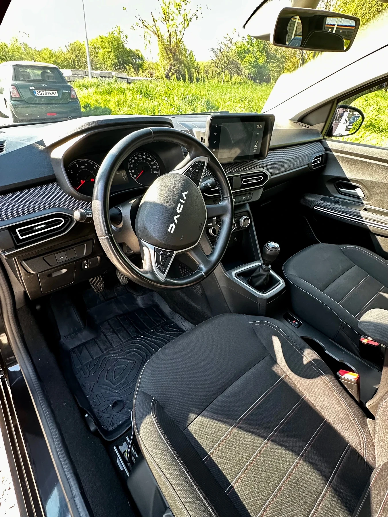 Dacia Jogger Extreme ECO-G (бензин/газ), снимка 5 - Автомобили и джипове - 55773993