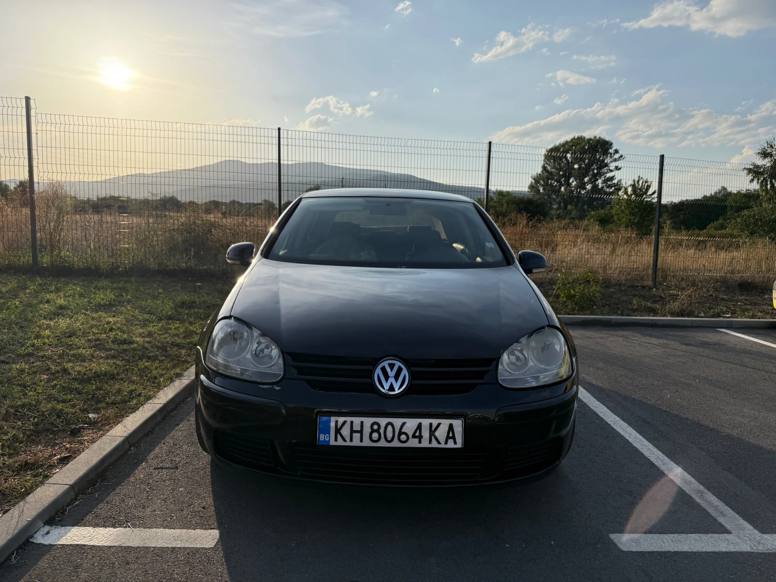 VW Golf 1.6 i, снимка 4 - Автомобили и джипове - 55933865
