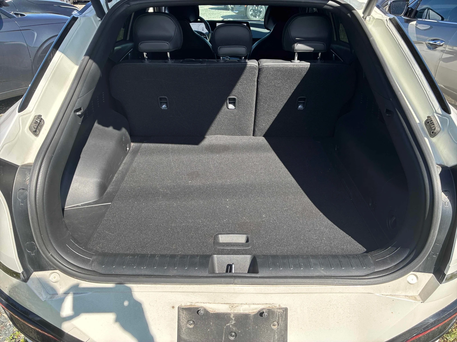 Kia EV6 AWD Long Range w/GT Line Pkg * CARFAX * , снимка 11 - Автомобили и джипове - 55955584