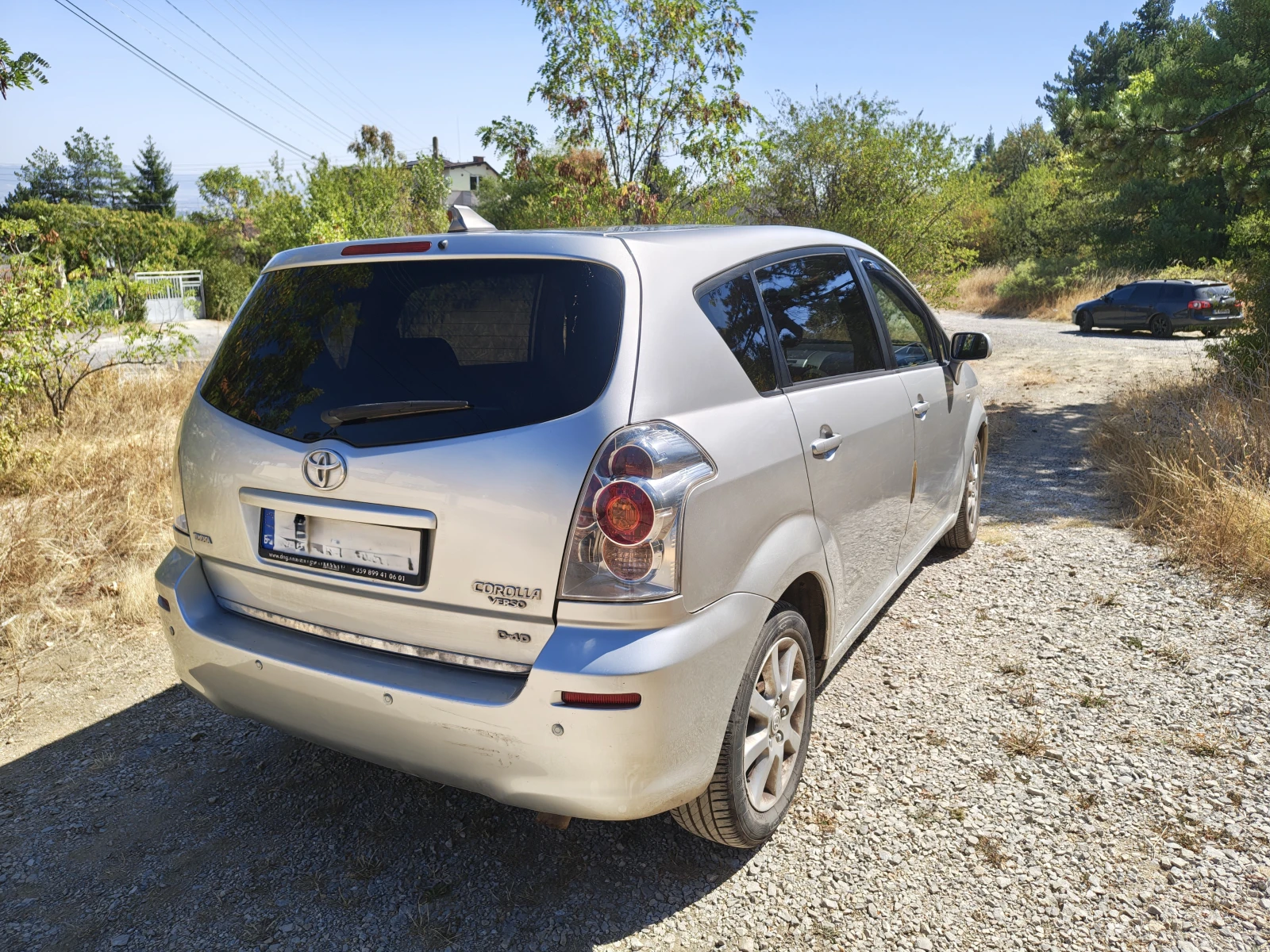 Toyota Corolla verso 2.2 D4D, снимка 3 - Автомобили и джипове - 56007050