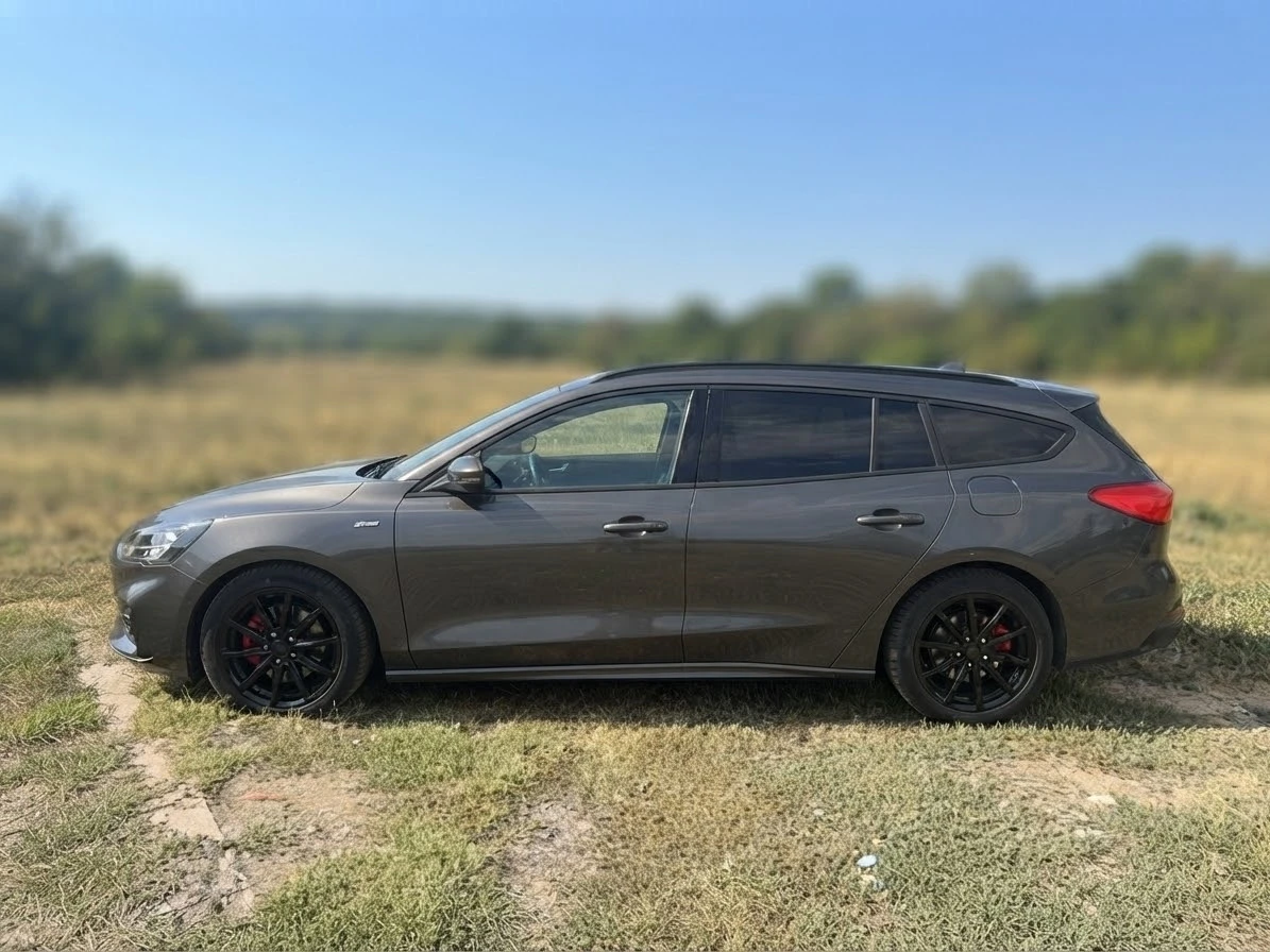 Ford Focus ST line 1.0 ecoboost 125 к.с. автоматик , снимка 7 - Автомобили и джипове - 56149668