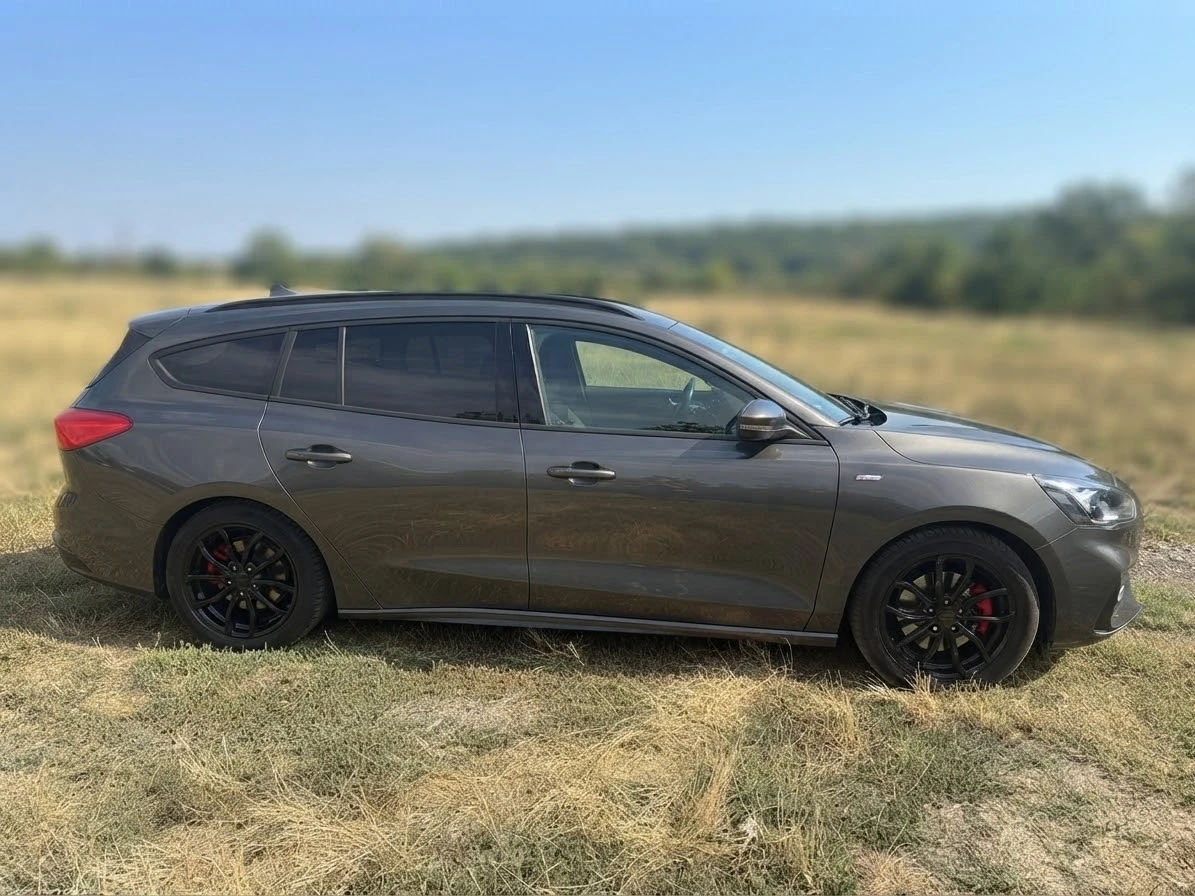 Ford Focus ST line 1.0 ecoboost 125 к.с. автоматик , снимка 4 - Автомобили и джипове - 56149668