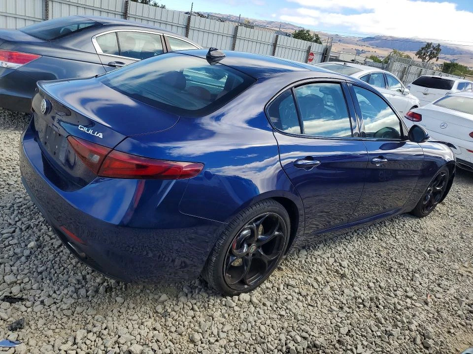 Alfa Romeo Giulia 2019 ALFA ROMEO GIULIA TI, снимка 4 - Автомобили и джипове - 56231906