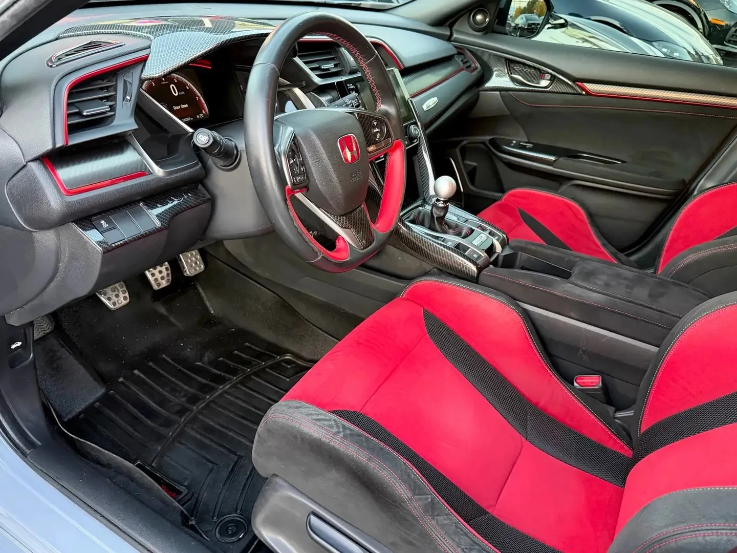 Honda Civic Type R Автокредит Цена до България, снимка 9 - Автомобили и джипове - 56724708