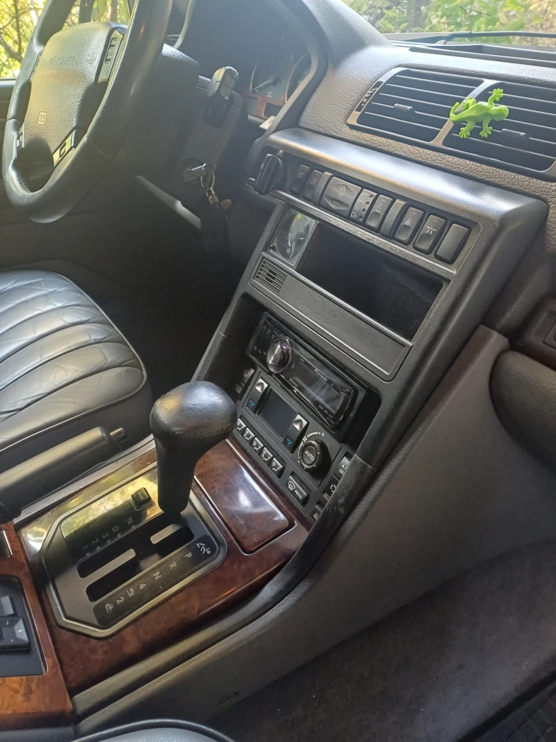 Land Rover Range rover, снимка 8 - Автомобили и джипове - 52178696