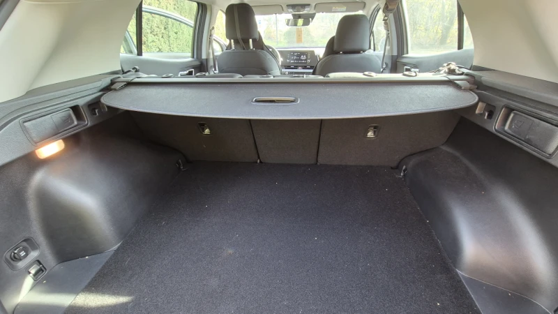 Kia Sportage  1.6 T-GDi MHEV AWD * 5380 km * ГАРАНЦИЯ, снимка 10 - Автомобили и джипове - 52773288