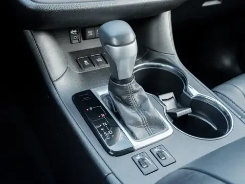 Toyota Highlander HYBRID XLE * * CARFAX * * АВТО КРЕДИТ * * , снимка 11 - Автомобили и джипове - 53067995