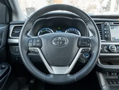 Toyota Highlander HYBRID XLE * * CARFAX * * АВТО КРЕДИТ * *  - изображение 7