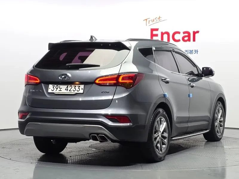 Hyundai Santa fe 2.0 2WD, снимка 2 - Автомобили и джипове - 55558575