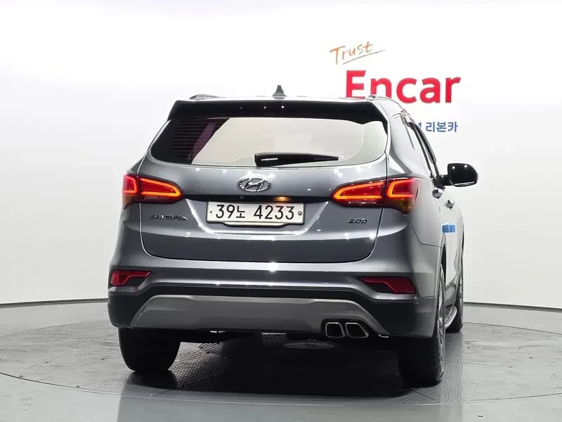 Hyundai Santa fe 2.0 2WD, снимка 4 - Автомобили и джипове - 55558575