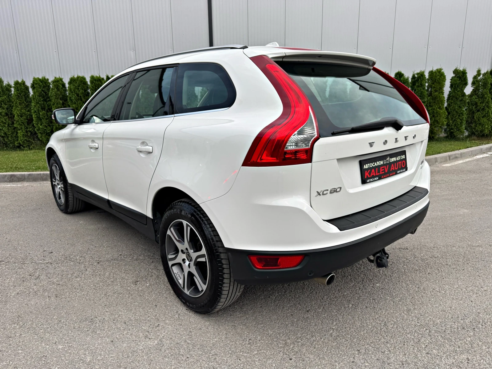 Volvo XC60 2.4D5 AWD/Navi/ШВЕЙЦАРИЯ!!! - изображение 5