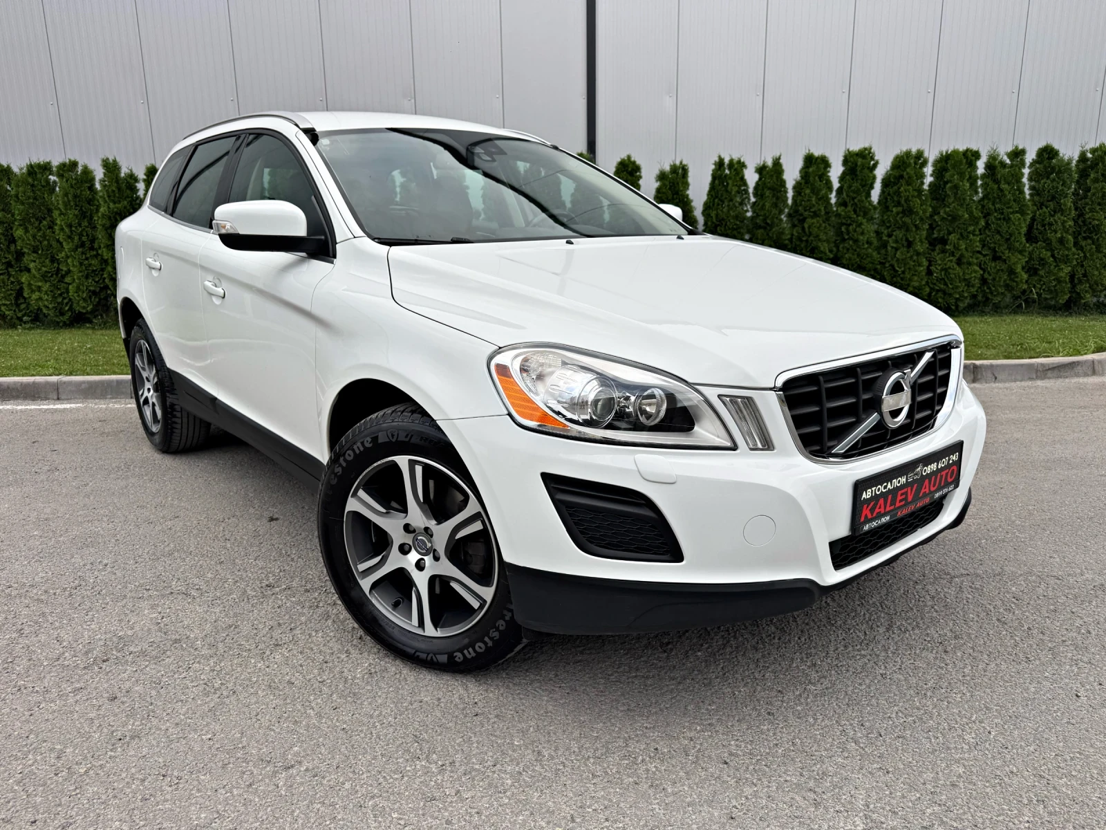 Volvo XC60 2.4D5 AWD/Navi/ШВЕЙЦАРИЯ!!! - изображение 3