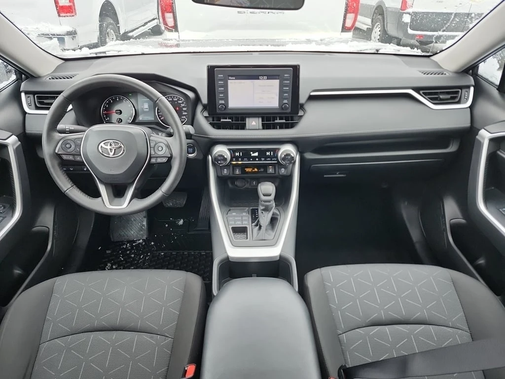 Toyota Rav4 * XLE * CARFAX *  - изображение 10