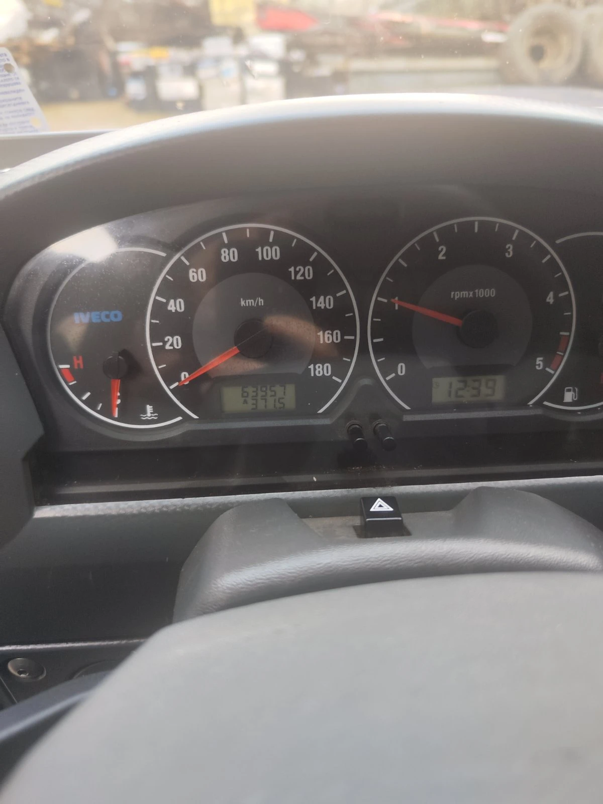 Iveco Massive | Mobile.bg � ����������� 3