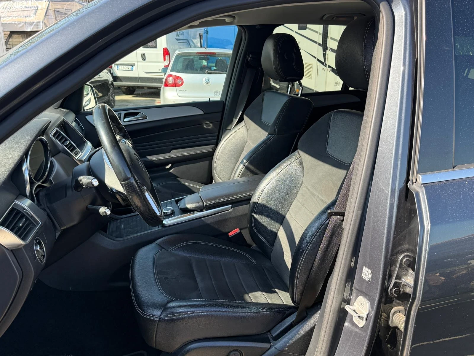 Mercedes-Benz ML 350 350 BlueTEC 4Matic Premium, снимка 8 - Автомобили и джипове - 53903950