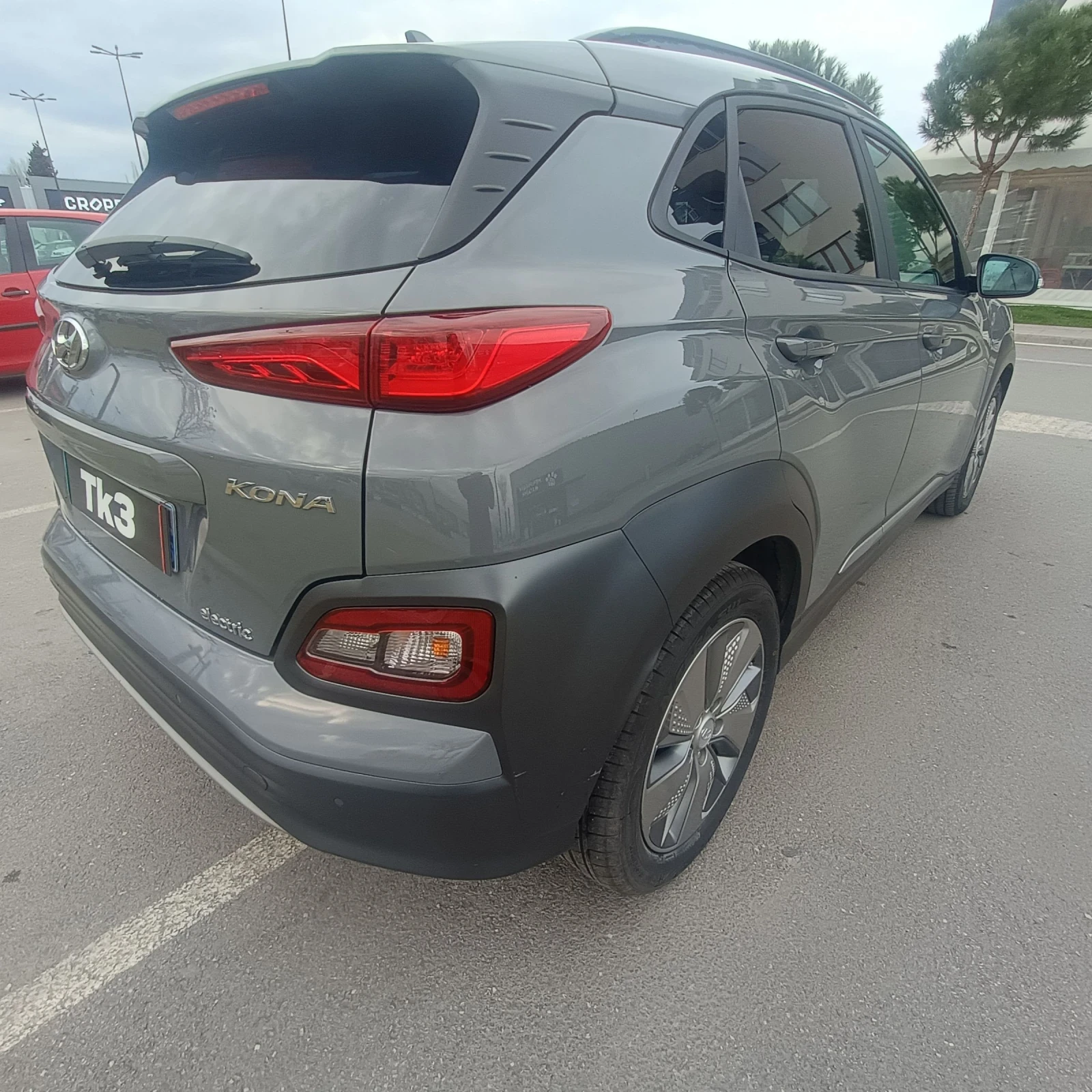 Hyundai Kona 64kw, PREMIUM, Teрмопомпа, снимка 4 - Автомобили и джипове - 53921595
