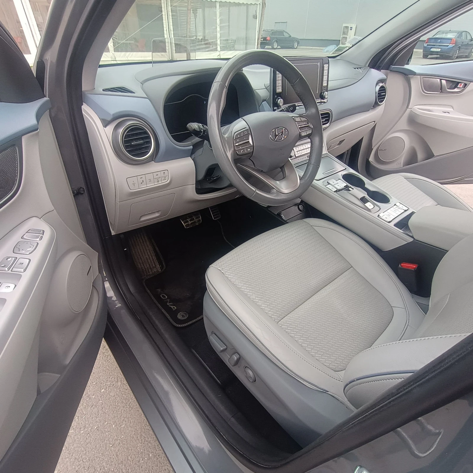 Hyundai Kona 64kw, PREMIUM, Teрмопомпа, снимка 10 - Автомобили и джипове - 53921595