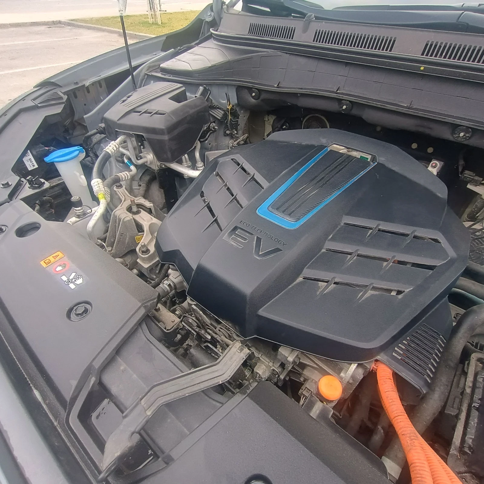 Hyundai Kona 64kw, PREMIUM, Teрмопомпа, снимка 7 - Автомобили и джипове - 53921595