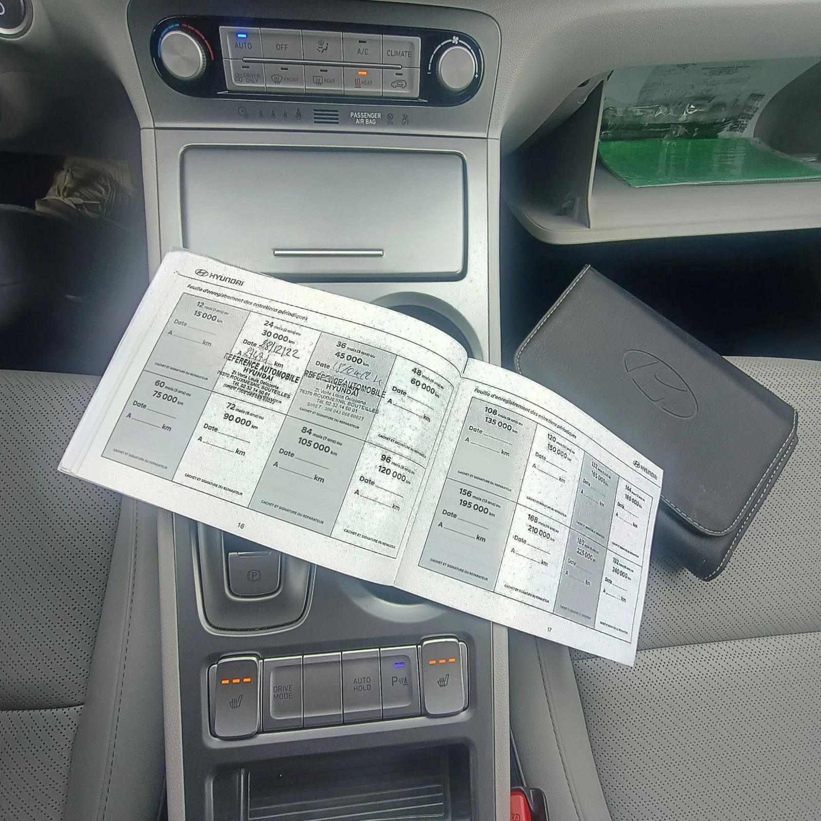 Hyundai Kona 64kw, PREMIUM, Teрмопомпа, снимка 13 - Автомобили и джипове - 53921595