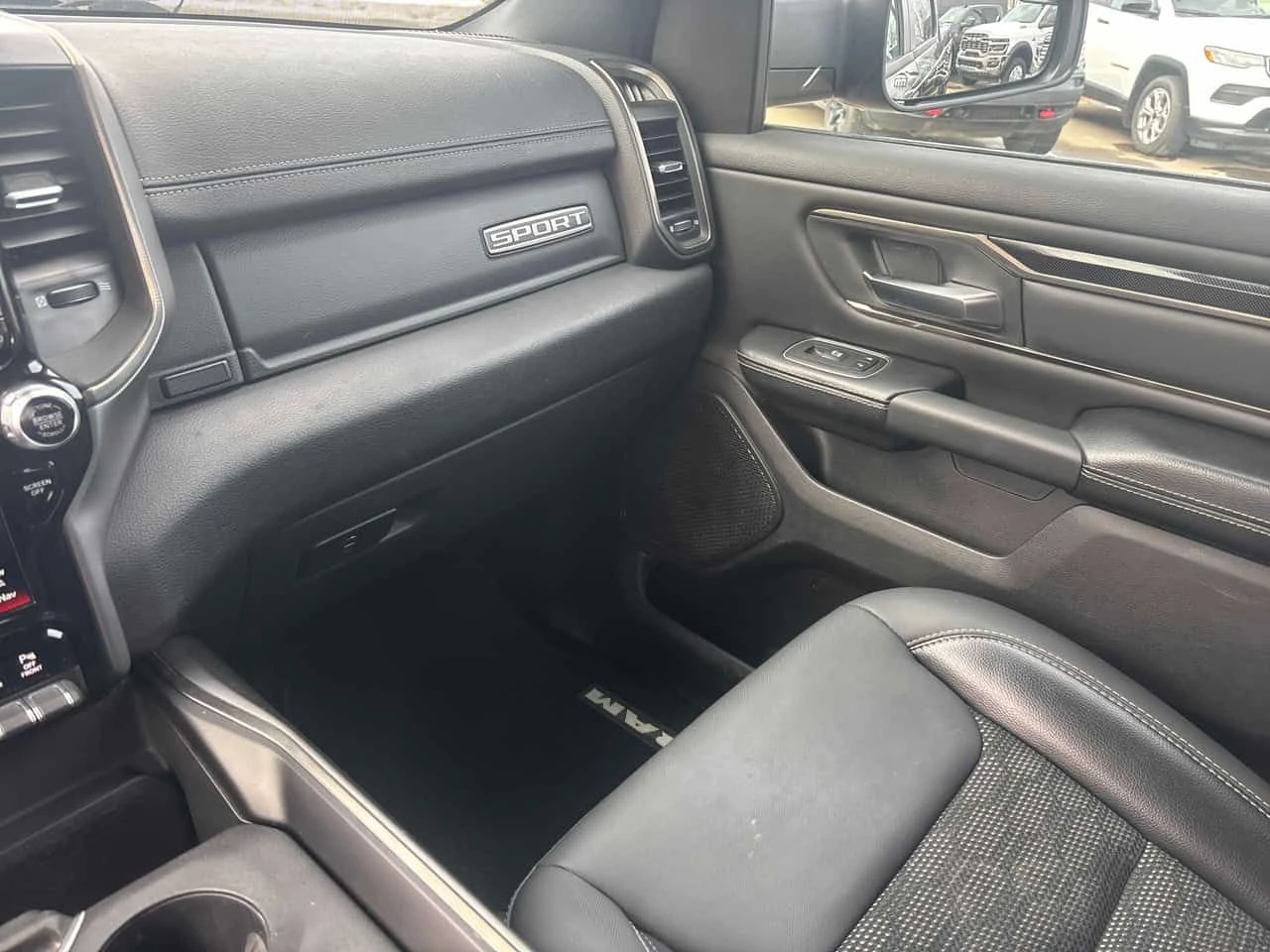 Dodge RAM 1500 Sport /CARFAX/ПРЕДСТАВИТЕЛСТВО/2 КЛЮЧА, снимка 9 - Автомобили и джипове - 53987834