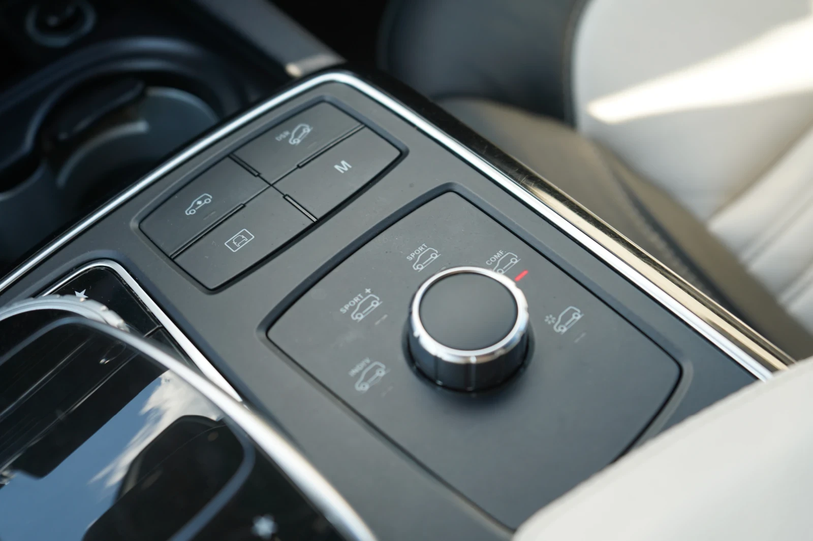 Mercedes-Benz GLE 43 AMG DISTR* PANO* CARBON* 360 CAM* KEYLESS* H/K*  | Mobile.bg � ����������� 13