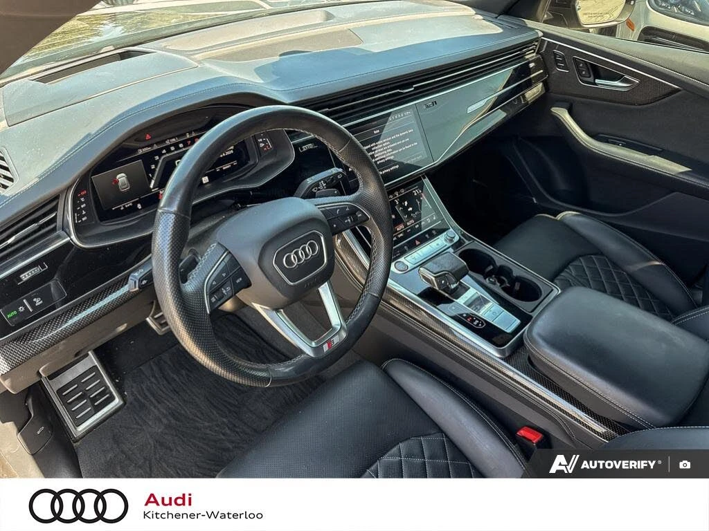 Audi SQ8 4.0T* BLACK OPTIC* B&O* HEAD-UP* DISTRONIC* 360 CA, снимка 8 - Автомобили и джипове - 54888429