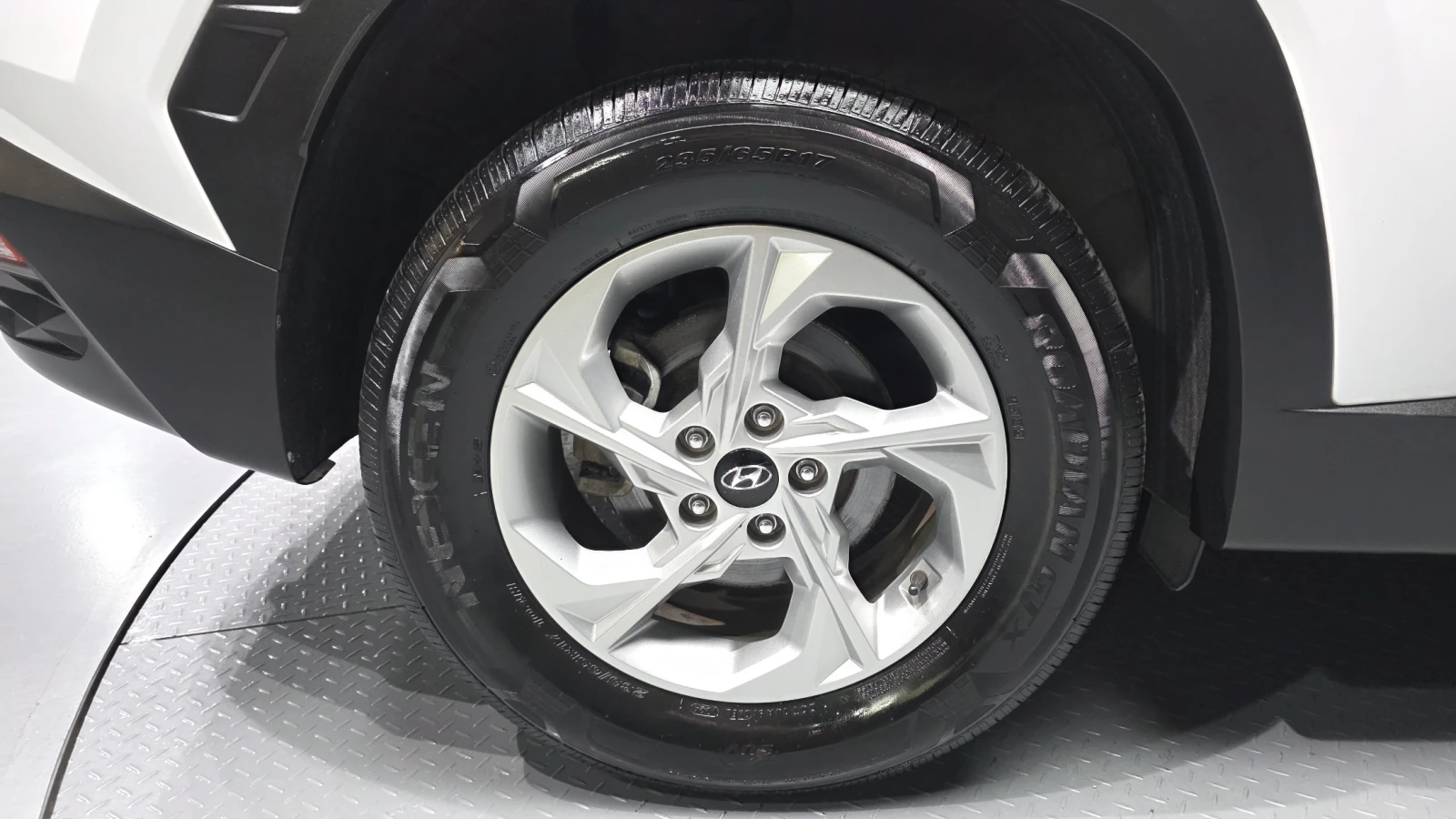 Hyundai Tucson 1.6T Modern* BLIND SPOT* КРАЙНА ЦЕНА, снимка 5 - Автомобили и джипове - 55594488