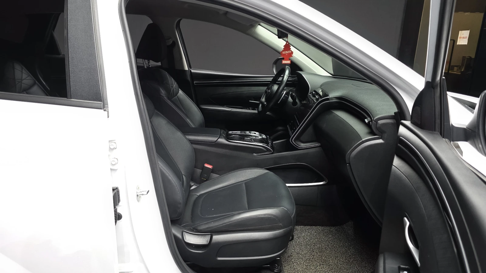 Hyundai Tucson 1.6T Modern* BLIND SPOT* КРАЙНА ЦЕНА, снимка 11 - Автомобили и джипове - 55594488